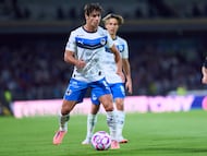 during the 15th round match between Cruz Azul and Monterrey as part of the Liga BBVA MX, Torneo Apertura 2025 at Olimpico Universitario, on October 25, 2025 in Mexico City, Mexico.