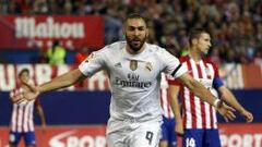 Karim Benzema celebra su gol en el Vicente Calder&oacute;n.
