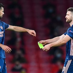 Pablo Marí regresa al Arsenal con galones de capitán