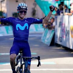 Enric Mas supera a Pogacar y se impone en el Giro de Emilia