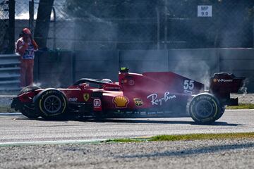 Así quedó el Ferrari de Carlos Sainz tras su accidente