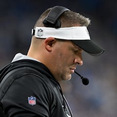 Did a heated players & coaches meeting lead to he Raiders firing head coach Josh McDaniels?