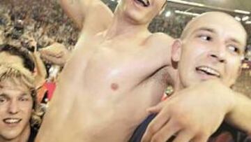 <b>SE QUEDA. </b>Iker Romero fue aclamado el sábado por el Palau. Su actuación épica en la final de la Champions le ha convertido en un ídolo.