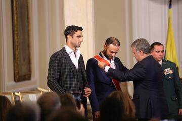 Los dos tenistas colombianos recibieron la Cruz de Boyacá, por parte de el presidente Iván Duque, tras ser campeones de Wimbledon.