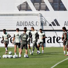 Bellingham mete en un lío a Xabi Alonso