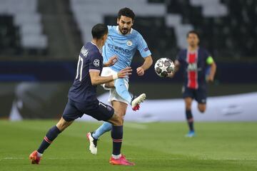 Ilkay Gundogan y Ángel Di María.