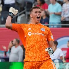 Gabriel Slonina set to travel to London and train with Chelsea