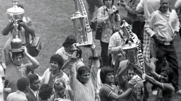 Cruz Azul arrancó su historia como grande, pues llegó a primera división en 1963 y para 1968-1969 consiguió su primer campeonato, los siguientes se dieron en la década de los 70’s, donde consiguió la mayoría de sus títulos, 6 en total; su último campeonato fue en el 97, para así sumar los ocho de liga en su historia, más seis internacionales.