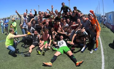 El f¨²tbol por Comunidades Aut¨®nomas: Murcia y La Rioja, ¨²nicas sin representaci¨®n