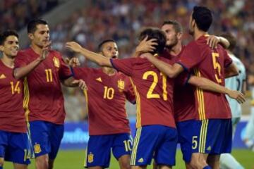 Belgium 0 - Spain 2: the best images from the match