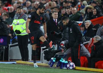 Images of Diego Costa's rage after being substituted at Anfield