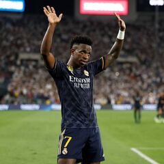 Vinicius afila los colmillos durante la gira americana