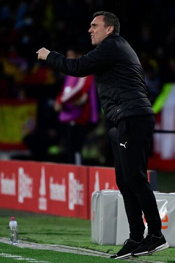 Arnar Vidarsson entrenador de Islandia