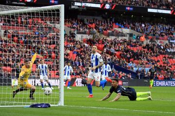 Gabriel Jesus scores the winner for City against Brighton and Hove Albion