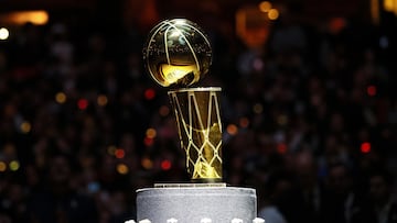 Larry O'Brien Trophy