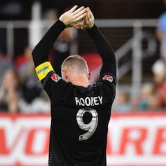 ¡Otra vez Rooney! doblete y acerca al DC United a playoffs