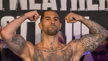 US boxer John Gutti III poses during the weighing ceremony for his upcoming US boxer Floyd Mayweather Jr. in an exhibition in Mexico City on August 23, 2024. Mayweather Jr. and Gotti III will face each other in an exhibition fight in Mexico on August 24, 2024. (Photo by ALFREDO ESTRELLA / AFP)