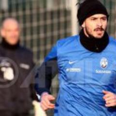 Pinilla se reintegra a Atalanta
y suma más ofertas en Italia