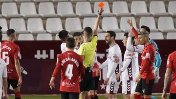05/02/21 PARTIDO SEGUNDA DIVISION
ALBACETE - MALLORCA
TARJETA ROJA EXPULSION GOROSITO
ARBITRO MORENO ARAGON