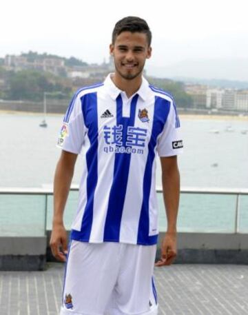 Diego Reyes defensa de la Real Sociedad.