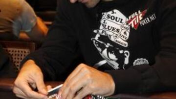 Rubén de la Red participa en un torneo de póquer
