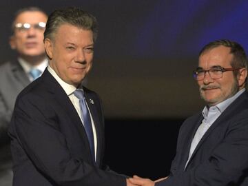 Juan Manuel Santos y Rodrigo Londo&ntilde;o