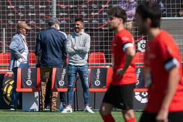 El exfutbolista español David Villa (c), durante la tercera edición del Encuentro de las Estrellas.