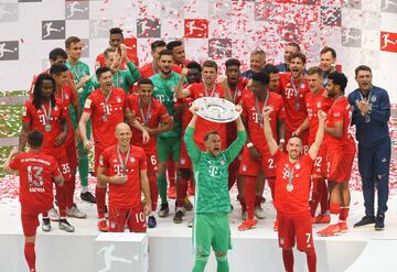 El Bayern goleó al Eintracht y se coronó campeón. Le endosó una manita al Eintracht, supera en dos puntos al Borussia y coloca la vigesimonovena ensaladera en sus vitrinas. Es su séptimo título seguido.

