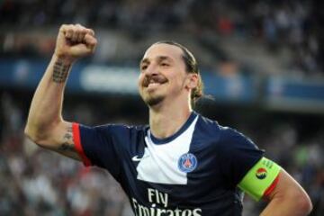 10. Zlatan Ibrahimovic es una atracción en el lugar que esté. En el PSG ha vendido 385.000 camisetas.