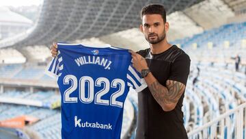 Willian Jos&eacute;, con la camiseta con el a&ntilde;o del final de contrato