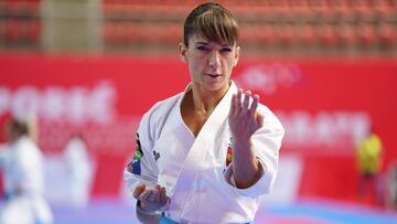 Sandra Sánchez compite en el Campeonato de Europa de Karate.