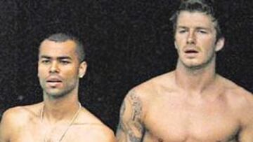 <b>COLE Y BECKHAM, AL MARGEN</b>. Ashley Cole y David Beckham se entrenaron aparte durante tres cuartas partes del entrenamiento de ayer, pero estarán en condiciones de unirse al grupo hoy mismo. Por su parte, Neville, que sufrió una contractura la semana pasada, realizó los ejercicios físicos al mismo nivel que el resto de la selección y será titular el sábado ante Paraguay. Rooney se ejercitó a medio gas.