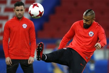 Así fue la práctica de la Roja, un día antes de su estreno