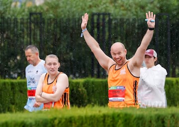 Corredores participan en la Media Maratón de Valencia.