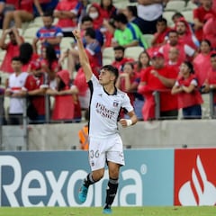 Solari se luce en Libertadores