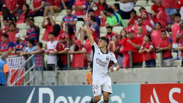 Solari se luce en Libertadores