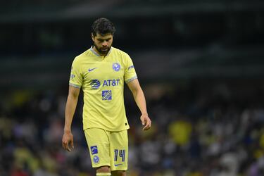 Igor Lichnovsky habría jugado 70 minutos lastimado