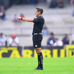 Liga MX: Mario Terrazas se convierte en el primer arbitro que anuncia una revisión del Var