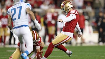 SANTA CLARA, CALIFORNIA - JANUARY 28: Jake Moody #4 of the San Francisco 49ers kicks a field goal during the fourth quarter against the Detroit Lions in the NFC Championship Game at Levi's Stadium on January 28, 2024 in Santa Clara, California.   Ezra Shaw/Getty Images/AFP (Photo by EZRA SHAW / GETTY IMAGES NORTH AMERICA / Getty Images via AFP)