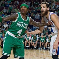 Show del 'Chacho' en su regreso; Embiid sonríe dos años después