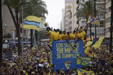 Todo Cádiz celebra el ascenso a Segunda División