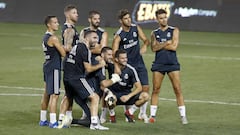 Real Madrid round-up: Courtois, Modric, Roma, Raúl de Tomás...