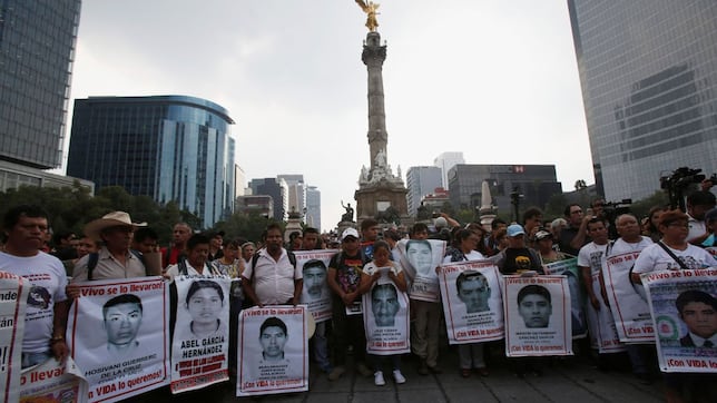 Marcha 10 años de Ayotzinapa 2024: ¿cuándo es y a qué hora inicia?