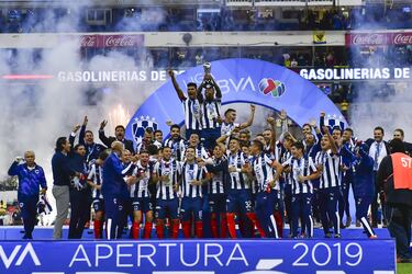 Rayados celebra 80 años de historia con fiesta mundialista