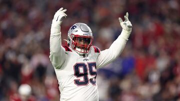 GLENDALE, ARIZONA - DECEMBER 12: Daniel Ekuale #95 of the New England Patriots celebrates after sacking Colt McCoy #12 of the Arizona Cardinals during the fourth quarter of the game at State Farm Stadium on December 12, 2022 in Glendale, Arizona. Christian Petersen/Getty Images/AFP (Photo by Christian Petersen / GETTY IMAGES NORTH AMERICA / Getty Images via AFP)