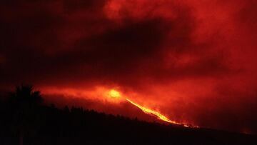 ?Qu¨¦ es la tefrita, el extra?o material encontrado en el magma de La Palma?