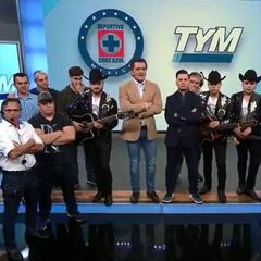 Carlos Hermosillo parodia a Cruz Azul y les manda este mensaje