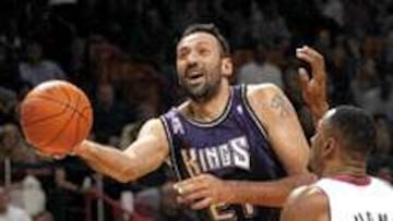 OJOS EN EL PREMIO. Al fin, Divac apunta al título de la NBA.
