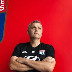Bruno Genesio, el 'Guardiola' franc¨¦s que reta al Barcelona
