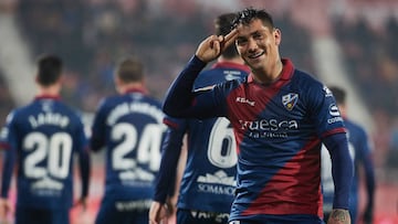 Chimy &Aacute;vila, jugador del Huesca